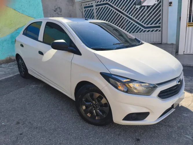 Chevrolet Onix JOY HATCH 1.0 8V FLEX MEC. 4P 2020