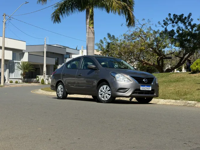 Nissan Versa SV 1.6 16V Flexstart 4P Mec. 2016