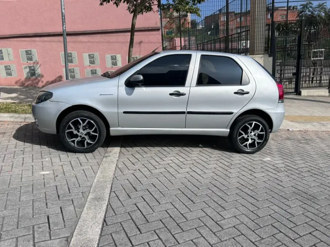 Fiat Palio Celebration 1.0 Fire Flex 8V 4P 2008