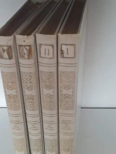 coleção livros Grandes personagens da nossa historia 4 volumes bom estado