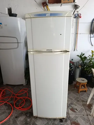 Geladeira continental duplex 370l