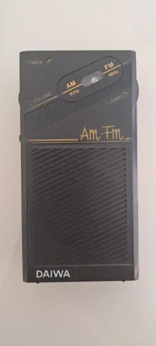 Rádio Antigo Portatil Retro DAIWA AM/FM Funcionando!