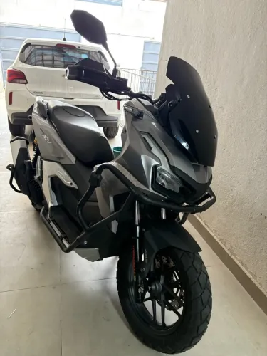 Honda ADV 160 26/27