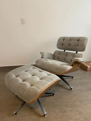 Poltrona Charles Eames Jeans (única no país)