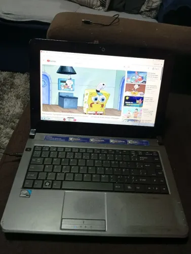 Notebook 2gb memória hd320 wi-fi win7 3usb carregando capão redondo zsul retirar