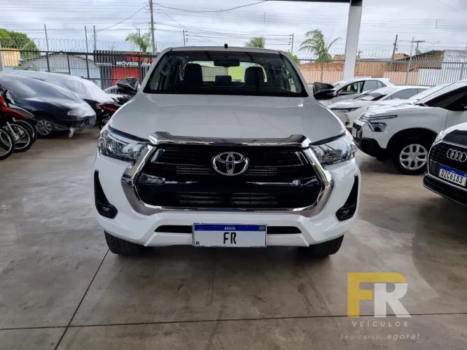 Toyota Hilux CD SRV 4X4 2.8 TDI Diesel Aut. 2024