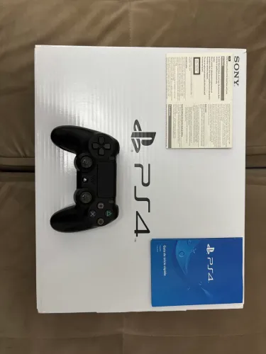 PlayStation 4 Slim 1TB na Caixa Original + 3 Jogos + Controle