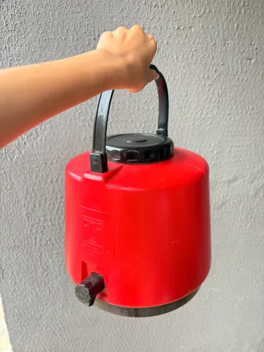 Garrafão térmico Termolar 5 litros com torneira - vermelho