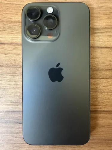 iPhone 15 pro max em excelente estado