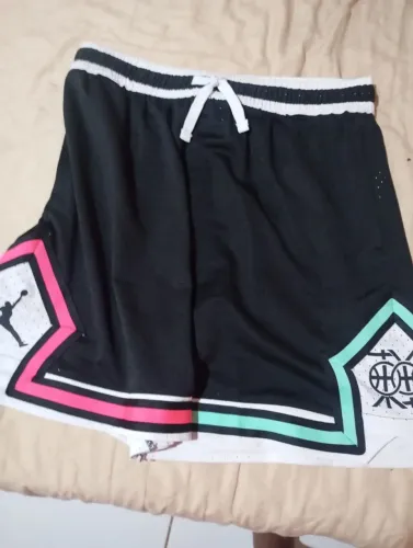 Calsao Jordan Premium novo 2xl mas veste GG também troca ou venda leia