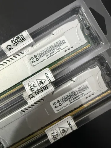 Memória DDR4 8gb 3200 mhz Nova