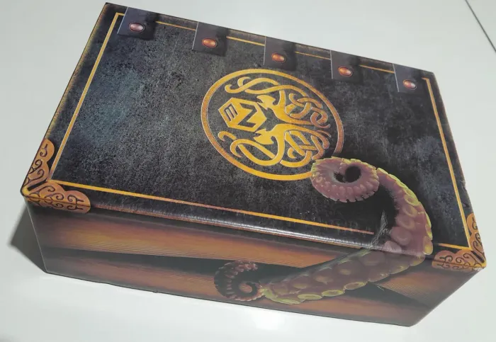 Caixa vazia da Nerd ao Cubo