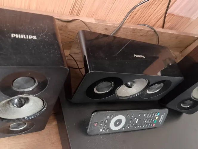Home theater Phillips bivolt