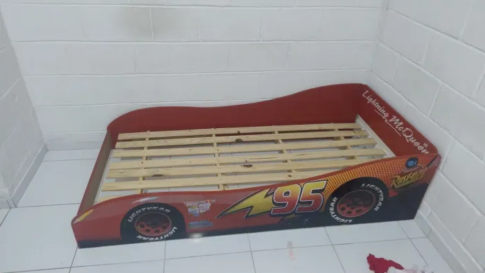 CAMA DE CARRINHO 