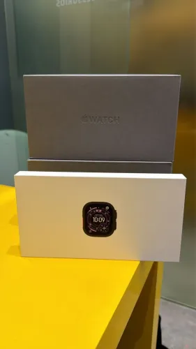 Apple Watch Ultra 3 Preto GPS + Cellular Lacrado
