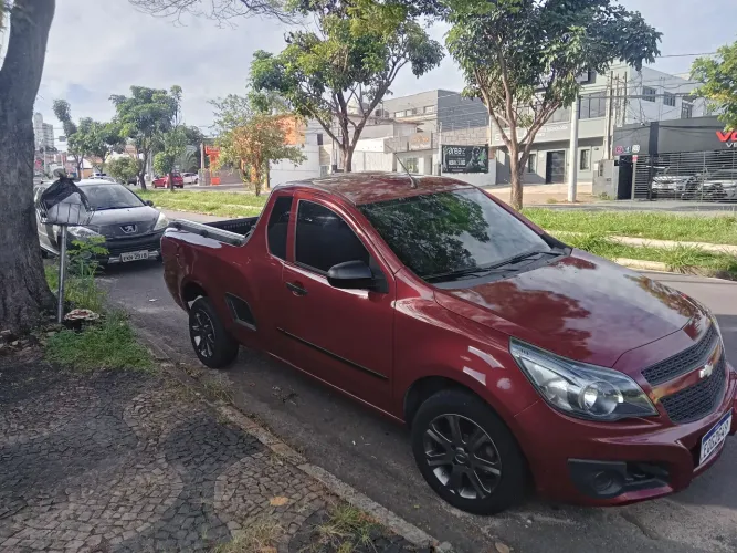 Chevrolet Montana LS 1.4 Econoflex 8V 2P 2013