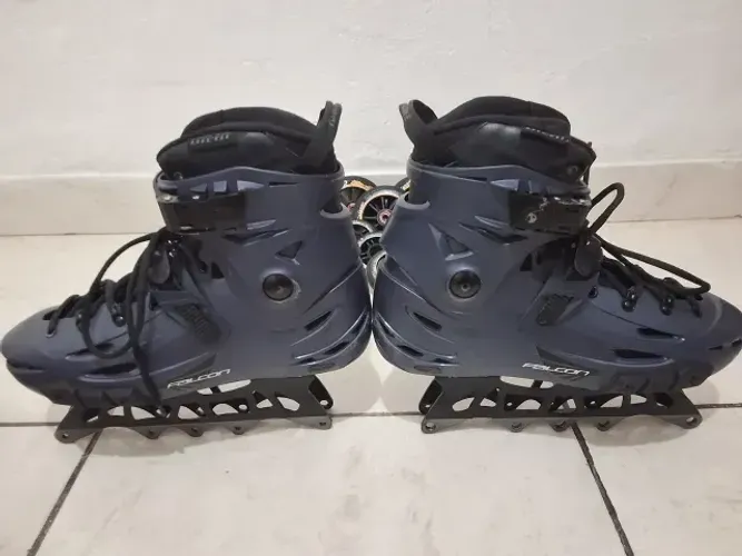 Patins Flying Eagle Falcon