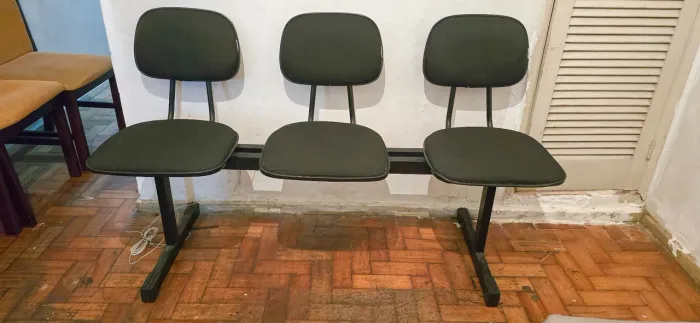 Cadeira tripla