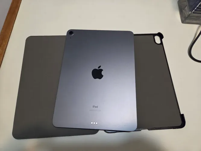 Ipad Air (4 ° Geração ) 256gb Saúde bateria 87%