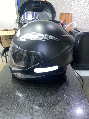 Capacete new liberty tamanho 60