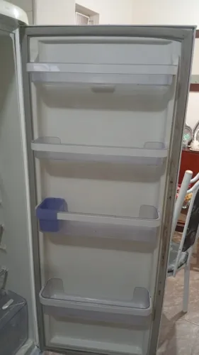Vendo Geladeira Fiat free