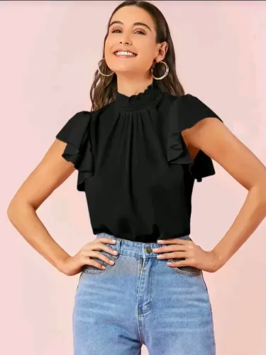 Blusa preta elegante