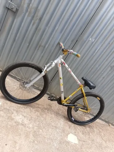 Bicicleta TSW Esportiva - Conservada e Pronta para Uso aproveite