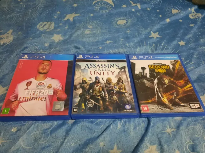 Lote 3 jogos ps4 original - FIFA 20 + Assassin's Creed + Infamous ?