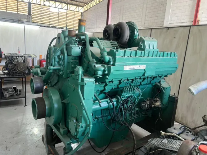 Motor gerador v12