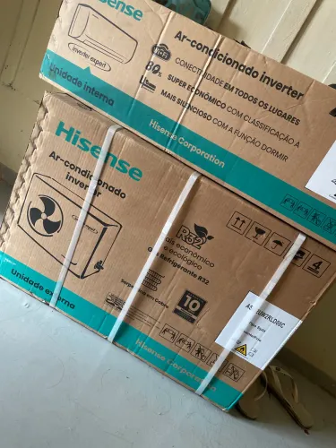 Vendo se condicionado 12 mil btus. Na caixa, nunca foi usado.