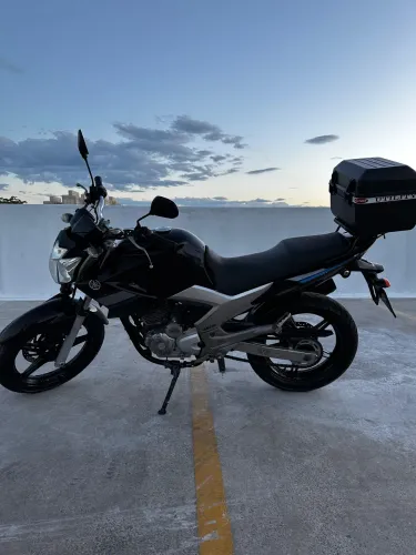 Yamara Fazer 250