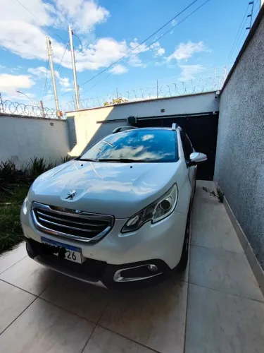 Peugeot 2008 Griffe 1.6 Turbo Flex 16V 5P Mec. 2017