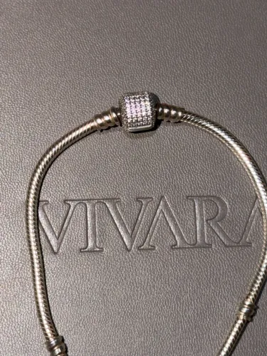 Pulseira Pandora cravejada barril 