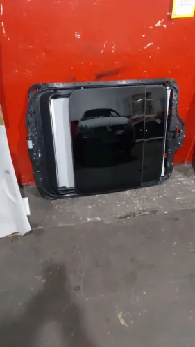 Teto solar Audi Q3