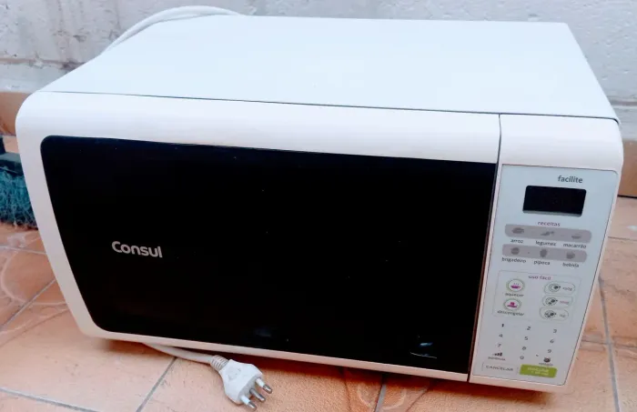 Microondas 21 L