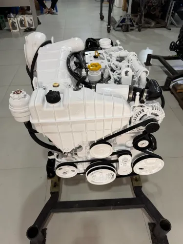 Motor Mercruiser QSD 2.8 220 HP