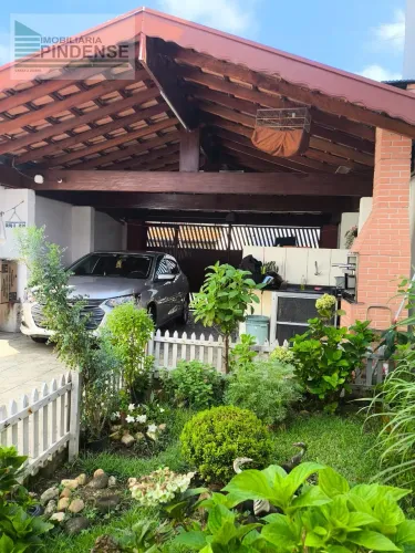 Sobrado em Residencial Mombaça I - Pindamonhangaba, SP