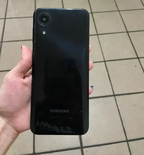 Vendo Samsung Galaxy AO3 O aparelho está funcionando perfeitamente mas possui um detalhe!