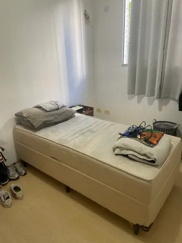 Cama de solteiro box