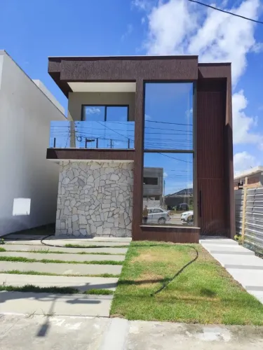 Casa de alto padrão à venda no Condomínio Vila Florença Residencial Abrantes.