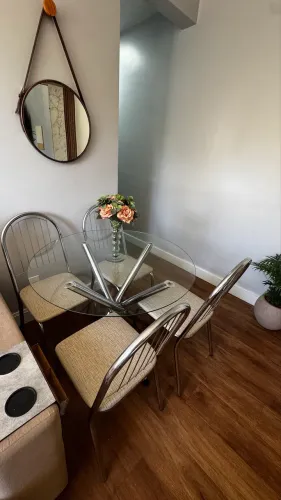 Mesa de Jantar Cromada com Tampo de Vidro 4 Lugares Kappesberg