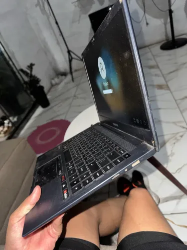 Vendo notbook positivo