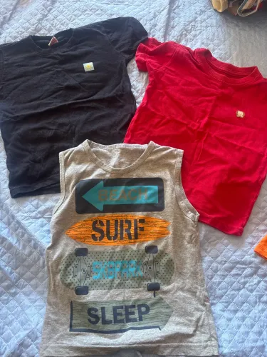 Kit blusas básicas infantis