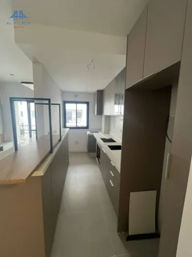 Apartamento com 2 dormitórios à venda, 57 m² por R$ 459.900 - Vargem do Bom Jesus - Floria
