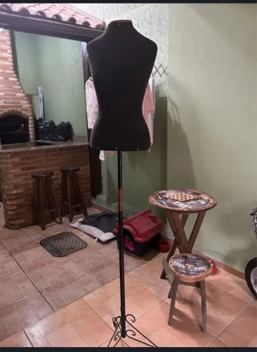Utensílios para loja de roupa 
