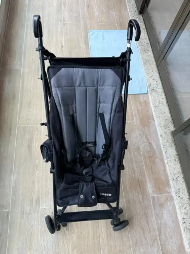 Carrinho Guarda-chuva de Bebê Cosco Kids, Keep, Preto: usado, em excelente estado