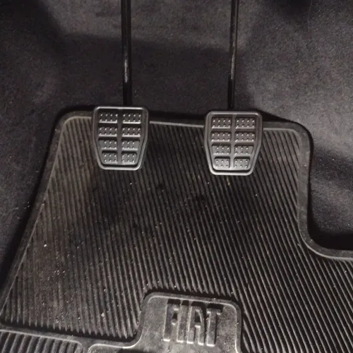 Pedal de instrutor