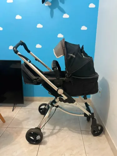 Carrinho de Bebê Kiddo Eclipse (Função Moisés) - Estrutura em Alumínio Premium