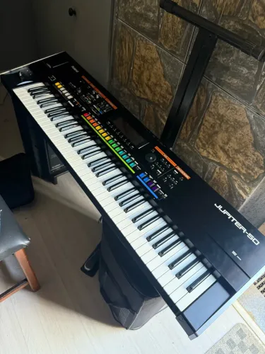 Roland Jupiter 50