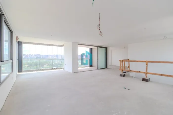 Cobertura para venda em Moema com 3 quartos, sendo 3 suítes , 398m²